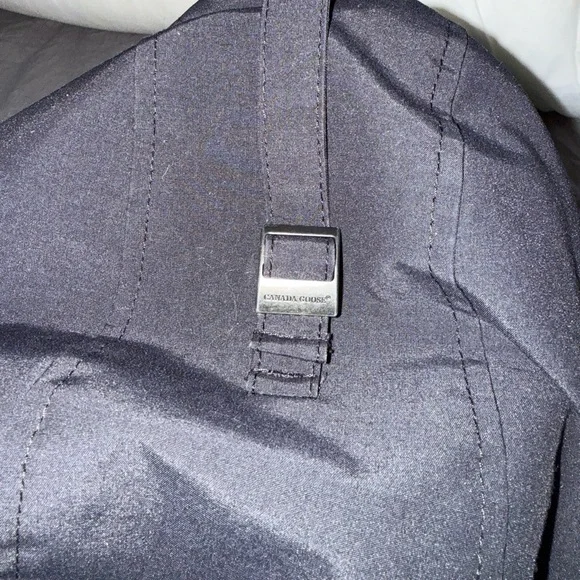 Canada Goose Black Quilted Jacket - Picture 12 of 12